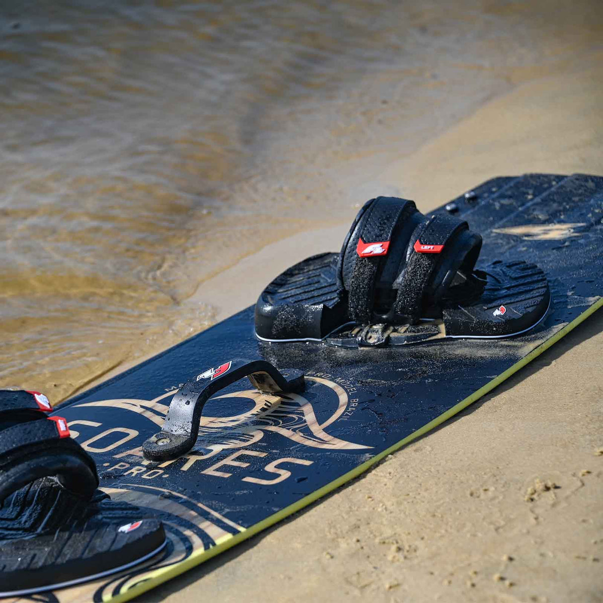 F2  Kiteboard Manoel Soares Promodel Wood Board 140 cm Schwarz 2024/25