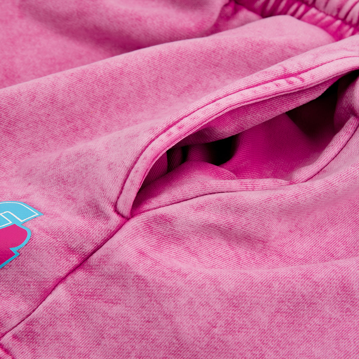 F2 Retro Silberpfeil Shorts Magenta Stonewashed Damen Sweatshorts - Größe wählbar