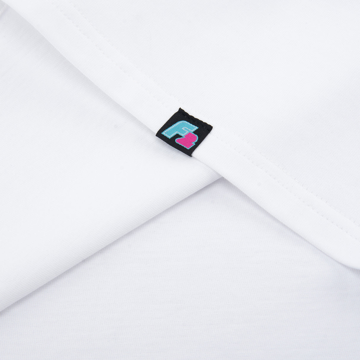 F2 Retro T-Shirt Axxis Unisex Tshirt Weiss - Größe wählbar