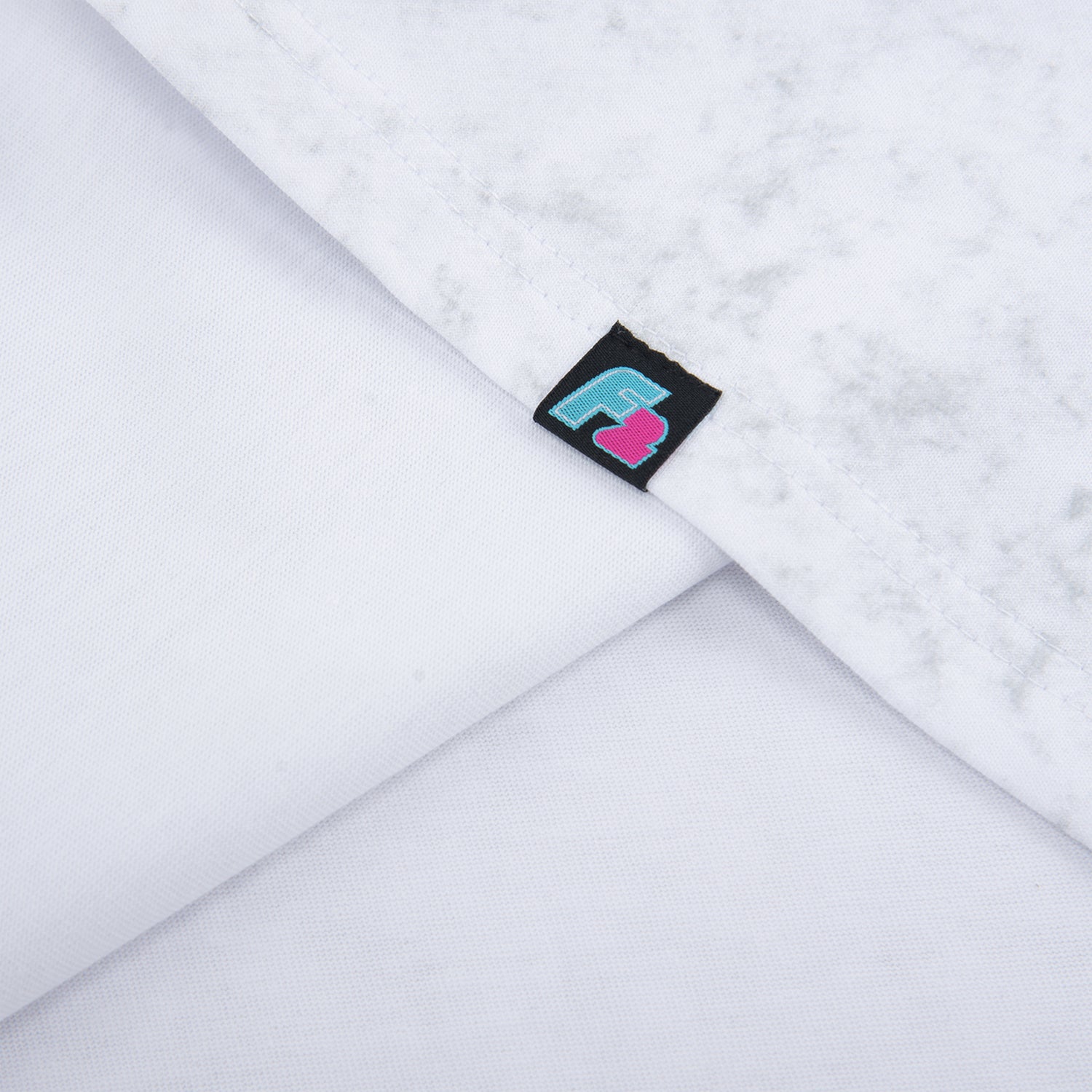 F2 Retro T-Shirt Strato White Stonewashed Unisex Tshirt Weiss - Größe wählbar