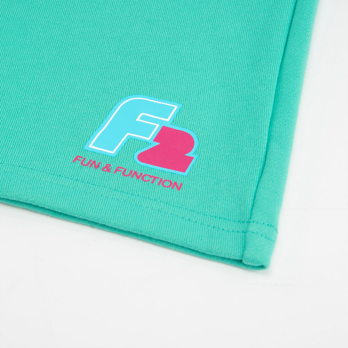 F2 Retro Silberpfeil Shorts Oceangreen Sweatshorts Türkis - Größe wählbar