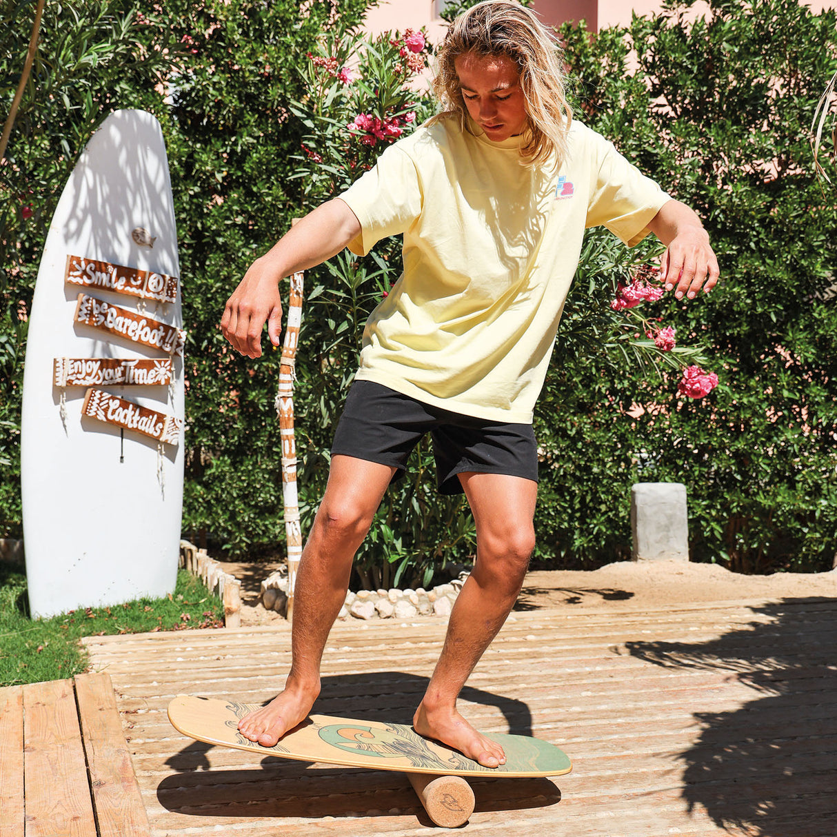 F2 Set Balance Board Peanut 86x32cm mit Korkrolle