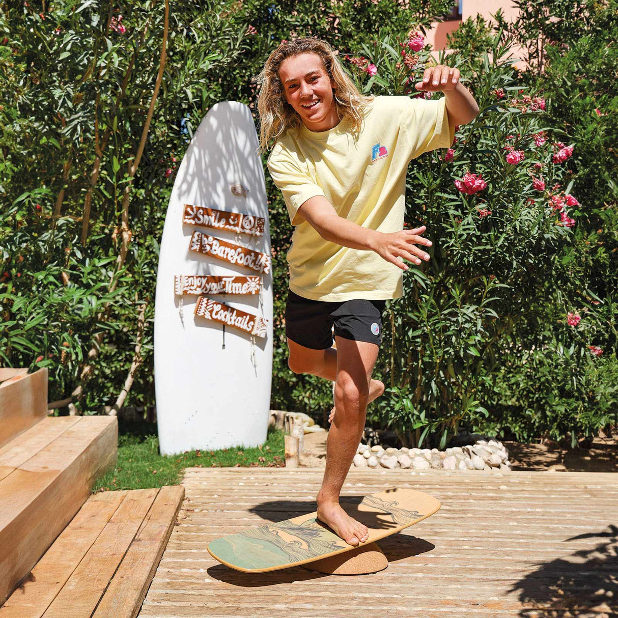 F2 Set Balance Board Surfer 87x32cm mit Kork Halbkugel